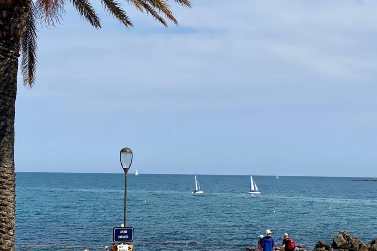 Fully Equipped Beachfront Studio In The Heart Of The City Center Bd Leclerc Antibes Ngoại thất bức ảnh