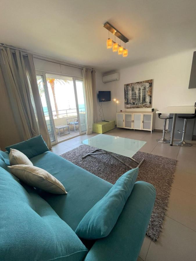 Fully Equipped Beachfront Studio In The Heart Of The City Center Bd Leclerc Antibes Ngoại thất bức ảnh