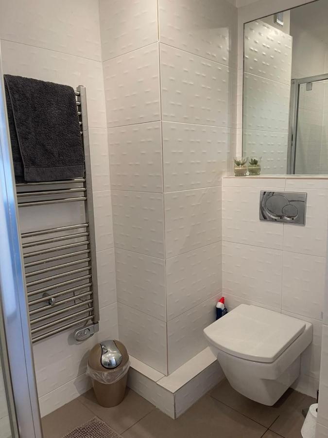 Fully Equipped Beachfront Studio In The Heart Of The City Center Bd Leclerc Antibes Ngoại thất bức ảnh