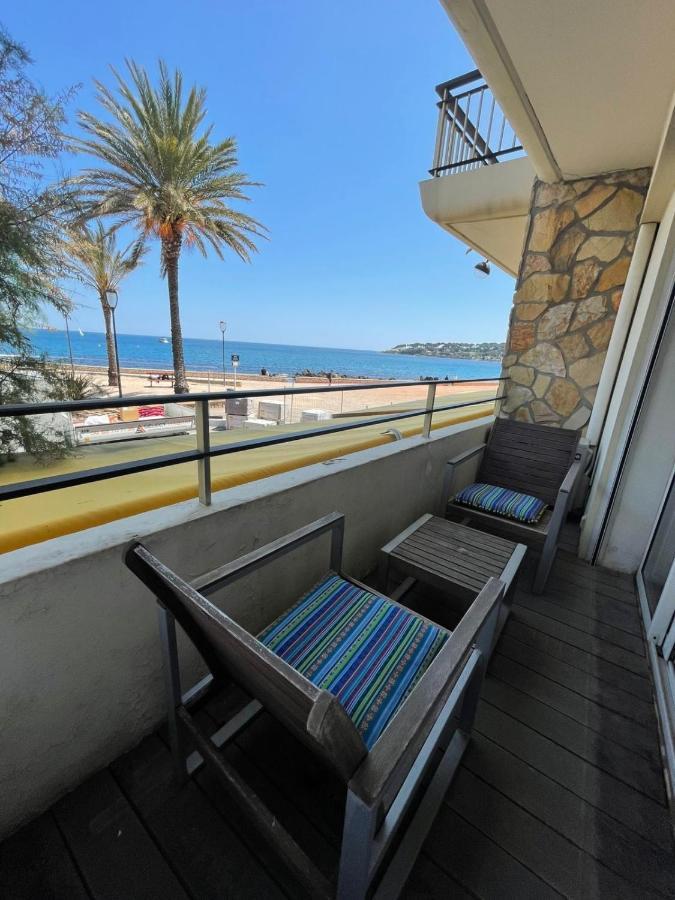 Fully Equipped Beachfront Studio In The Heart Of The City Center Bd Leclerc Antibes Ngoại thất bức ảnh