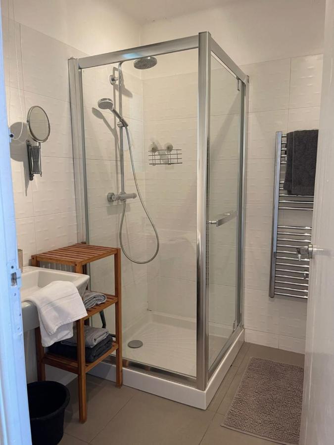 Fully Equipped Beachfront Studio In The Heart Of The City Center Bd Leclerc Antibes Ngoại thất bức ảnh
